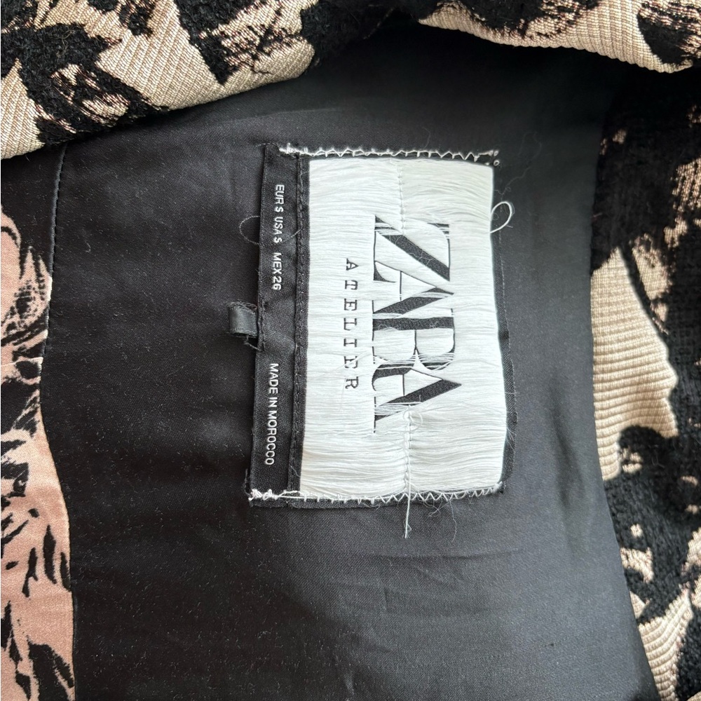 NWOT Zara Atelier Black and Cream Floral Coat - Picture 3 of 7